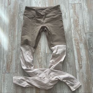 ALO YOGA GODDESS LEGGINGS